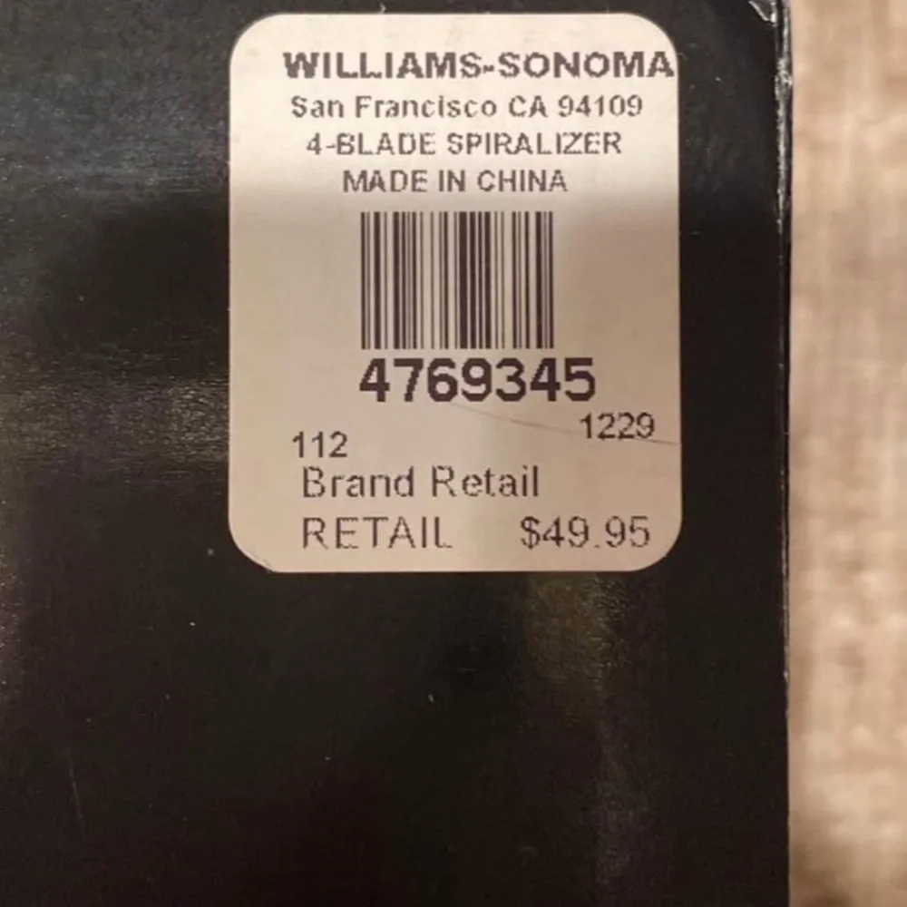 Williams Sonoma Paderno White 4-Blade Spiralizer